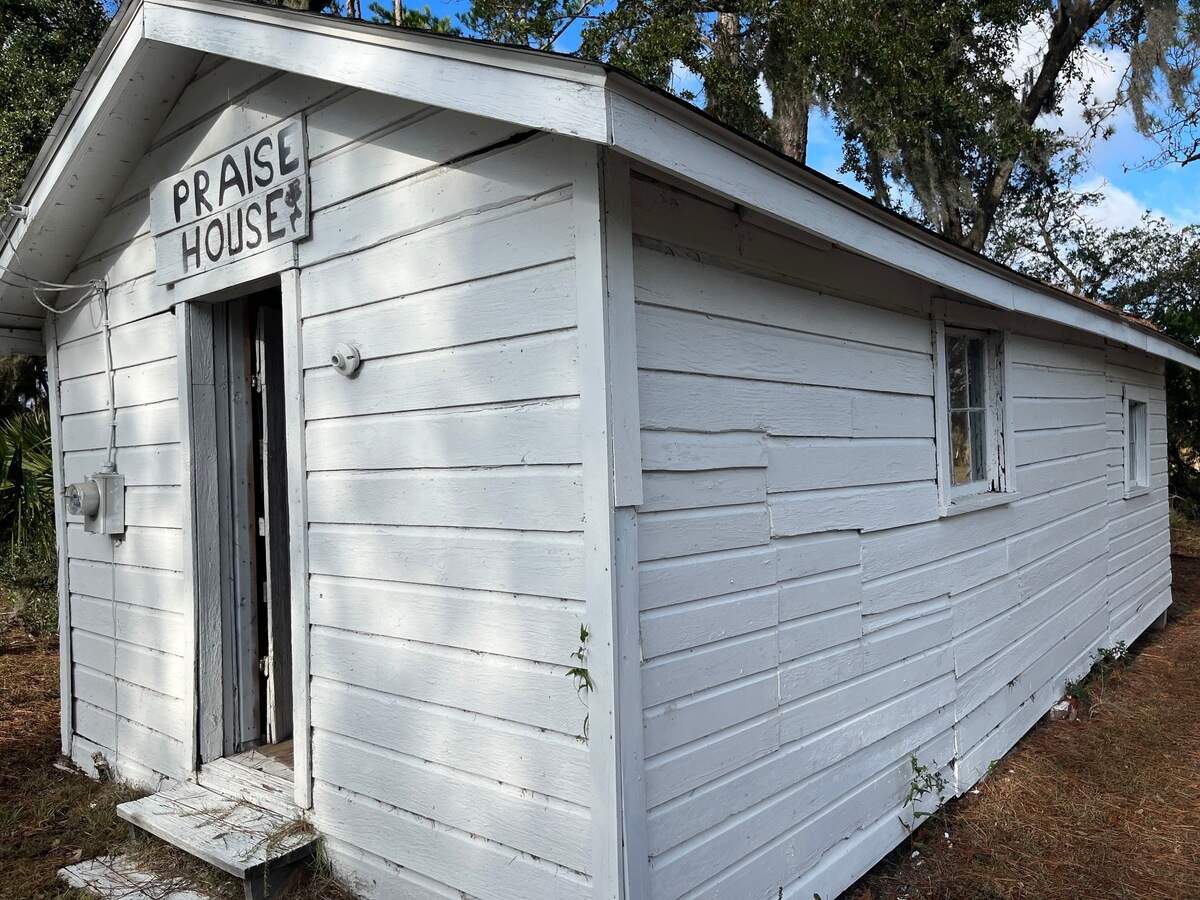 St. Helena man's trying to save praise house he knew as a boy